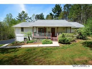 7 Robin Ln, Weaverville, NC 28787-9309
