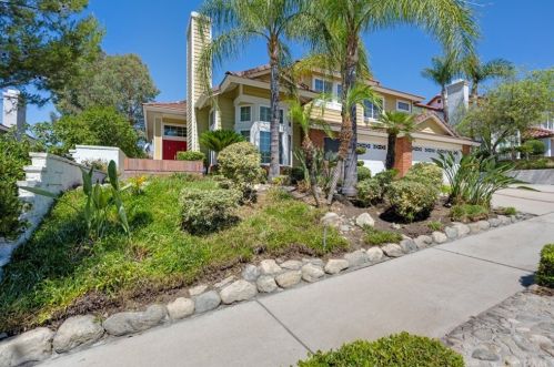 6240 Moonshadow Pl, Rancho Cucamonga, CA 91737-7759