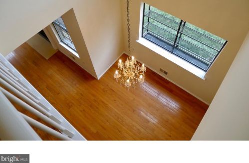 501 Marten Rd, Princeton NJ  08540-1665 exterior