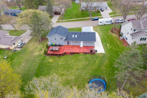 13933 Everest Ave, Saint Paul MN  55124-6459 exterior