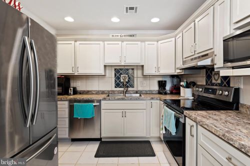 437 Mill Race Rd, Carlisle PA  17013-2533 exterior