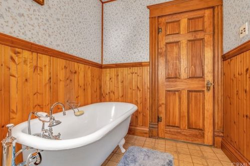 411 J St, Los Banos CA 93635-4142 exterior