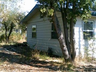 108 Third St, Amity, OR 97101-1307
