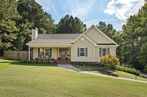 203 Pink Marble Dr, Ball Ground, GA 30107-7211
