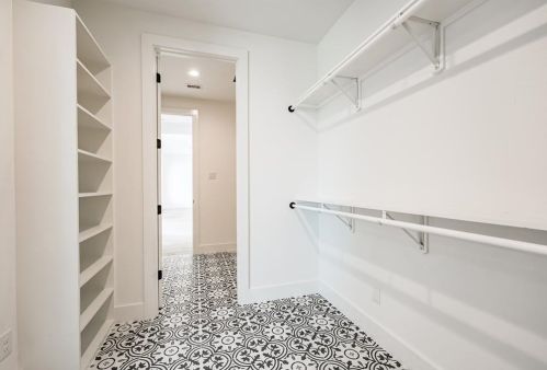 1319 Palomino Trl, Angleton TX 77515-9682 exterior