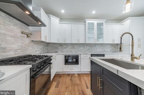 1165 12 St, Philadelphia PA 19148-1002 exterior