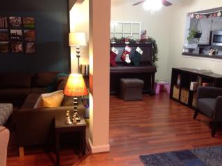 8001 Cloverwood Ct, Gaithersburg MD  20879-5369 exterior