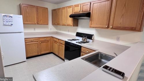 35 Traditions Way, Trenton, NJ 08648-1589