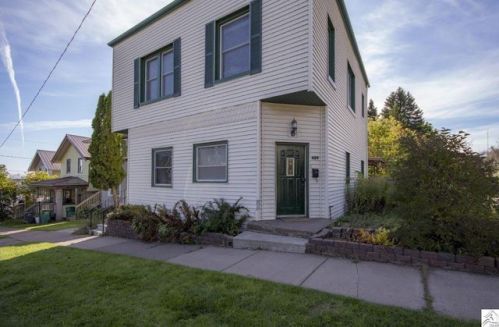 429 12th Ave, Duluth, MN 55806-2229