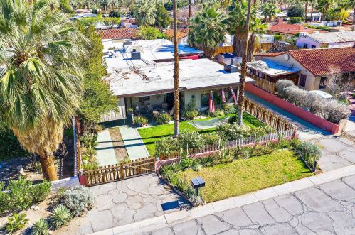 548 Calle Encilia, Palm Springs, CA 92264-7432