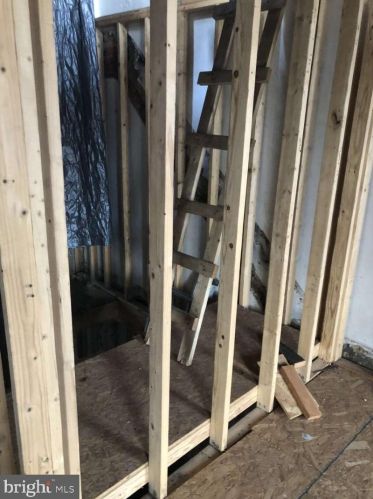 704 42 St, Philadelphia PA 19104-4442 exterior