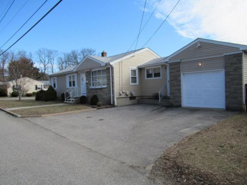 29 Borah St, Providence, RI 02904-3548