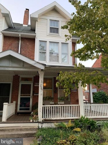 1507 2nd Ave, York PA  17403-1949 exterior