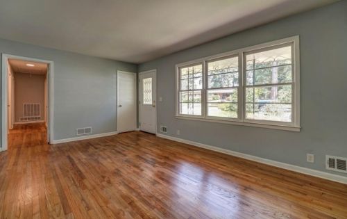 2708 Lakeview Dr, Conyers GA  30094-4944 exterior