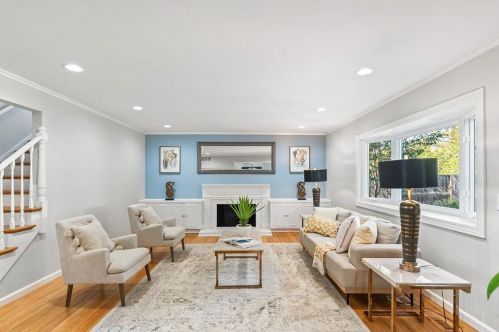 3613 Arbutus Ave, Palo Alto, CA 94303-4419