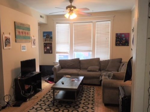 3341 Lincoln Ave, Chicago, IL 60657-1107