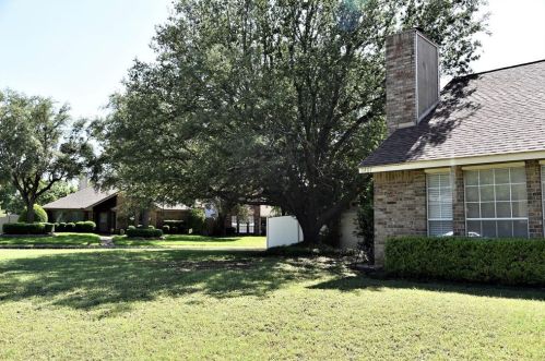 1401 Jesse Ramsey Blvd, Cedar Hill TX  75104-5033 exterior