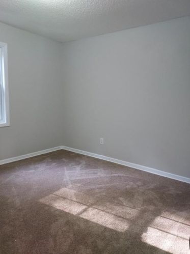 171 Country Cottage Cir, Carrollton, GA 30116-5428