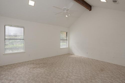 4920 Riv Bnd Dr, Fort Worth TX  76109 exterior