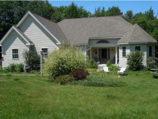 631 Prospect Mountain Rd, Alton, NH 03809-5044