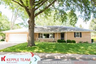 515 Stratford Dr, Peoria IL  61614-7250 exterior