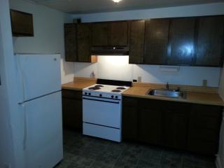 2213 Fleetwing Dr, Levittown PA  19057-4113 exterior