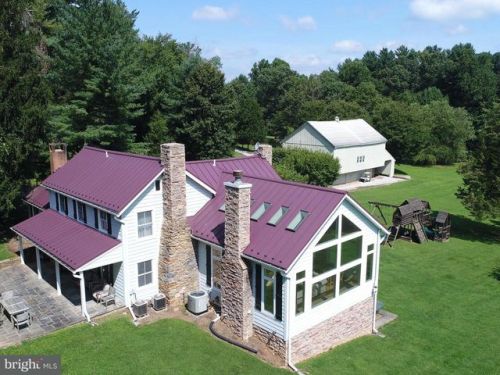 3173 Daisy Rd, Woodbine MD  21797-8404 exterior