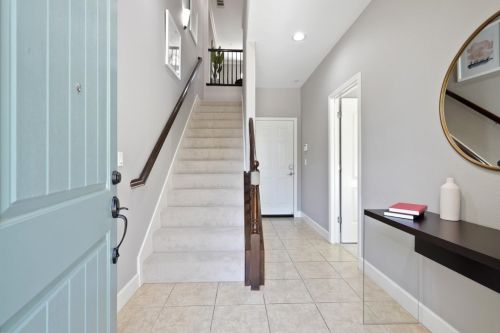 491 Chagall St, Mountain View, CA 94041-1692