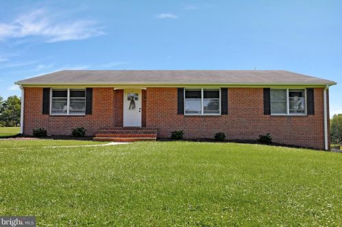 185 Stafford Ln, Harpers Ferry, WV 25425-3114