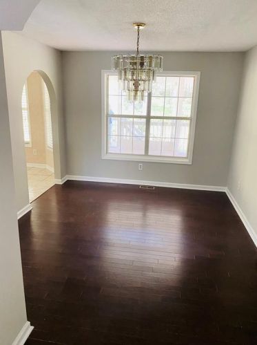1334 Laura Ln, Austell, GA 30168-5708