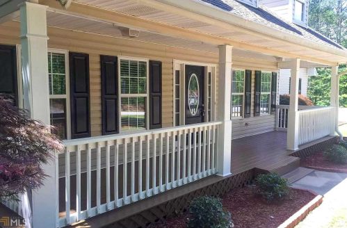 3213 Sweetbriar Dr, Villa Rica, GA 30180-7817