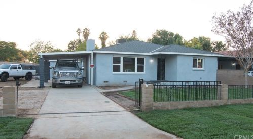 3614 Farnham Pl, Riverside, CA 92503-4210