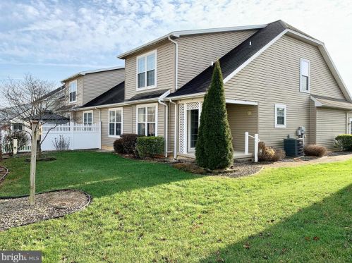 23 Perseverance Ln, Ephrata, PA 17522-9159