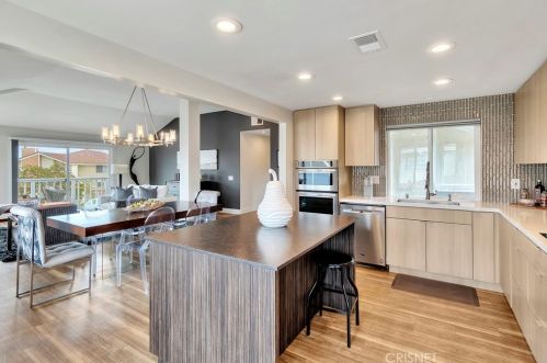 5583 Stetson Ct, Anaheim, CA 92807-4650