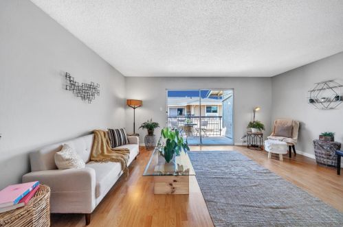 14409 Doolittle Dr, San Leandro, CA 94577-5545