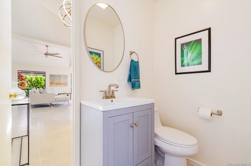 650 Kaulana Pl, Honolulu HI  96821-2533 exterior