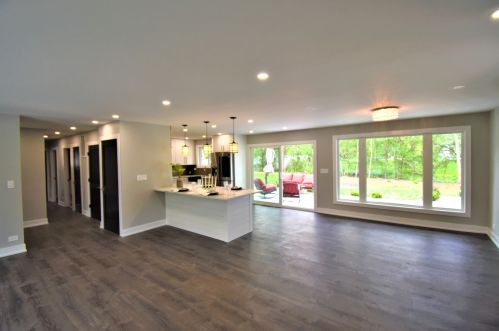 1819 Chestnut Ave, Arlington Hts IL  60004-3782 exterior
