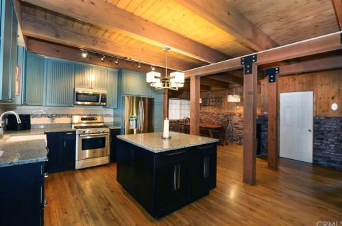 7132 Delaware St, Riverside CA  92504-3904 exterior