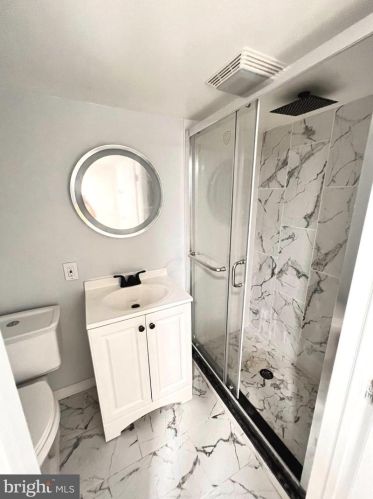 4812 10th St, Philadelphia PA 19141-3930 exterior