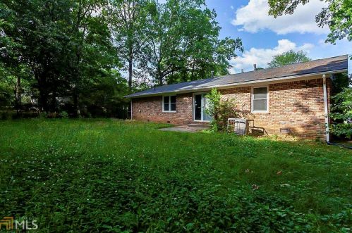 5235 Brittany Trl, Atlanta GA  30349-3433 exterior