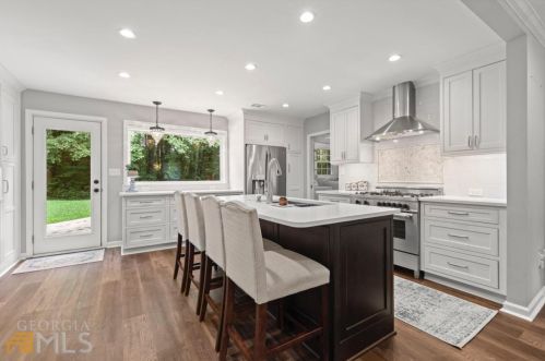 3371 Old Wagon Rd, Marietta, GA 30062-5511