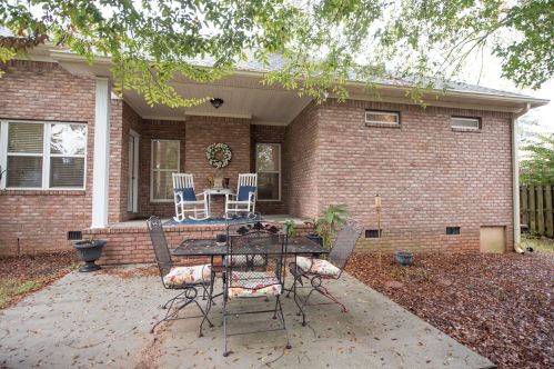 1327 Shadow Oak Dr, Evans GA  30809-8213 exterior