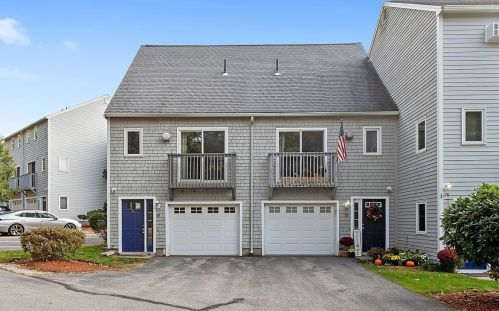 70 Profile Cir, Nashua, NH 03063-1751