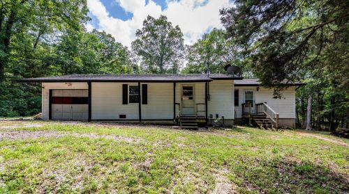 4746 Blackberry Ln, Catawissa, MO 63015-2130