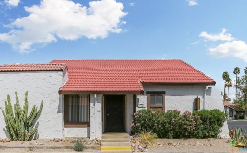 2343 Miramonte Cir, Palm Springs, CA 92264-5782