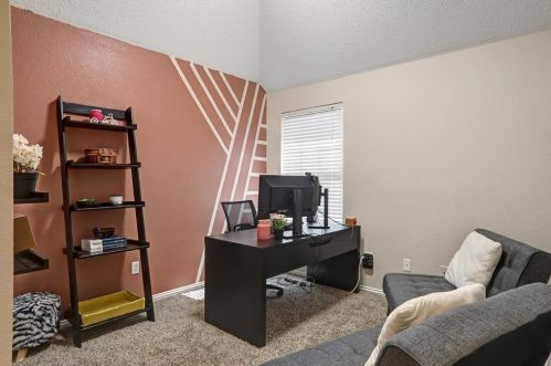 3141 Riverside Dr, Carrollton TX 75007-3732 exterior