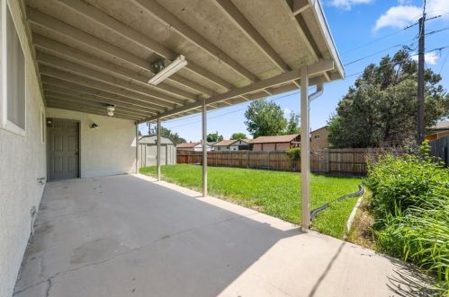 2040 Oakwood Ln, Pueblo CO  81005-2531 exterior