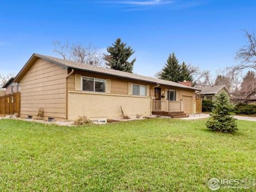 1121 Lake Pl, Fort Collins, CO 80524-4211