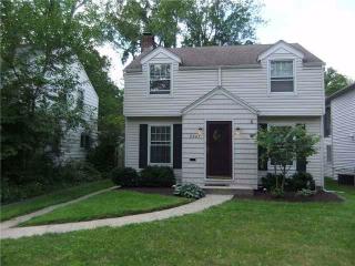 2547 Goddard Rd, Toledo, OH 43606-3210