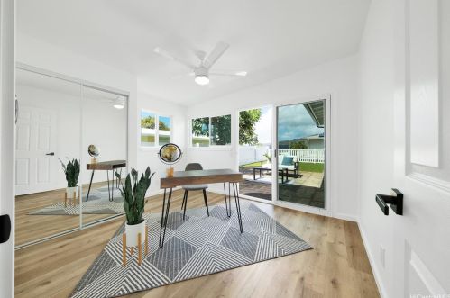 523 Kekupua St, Honolulu HI 96825-2303 exterior